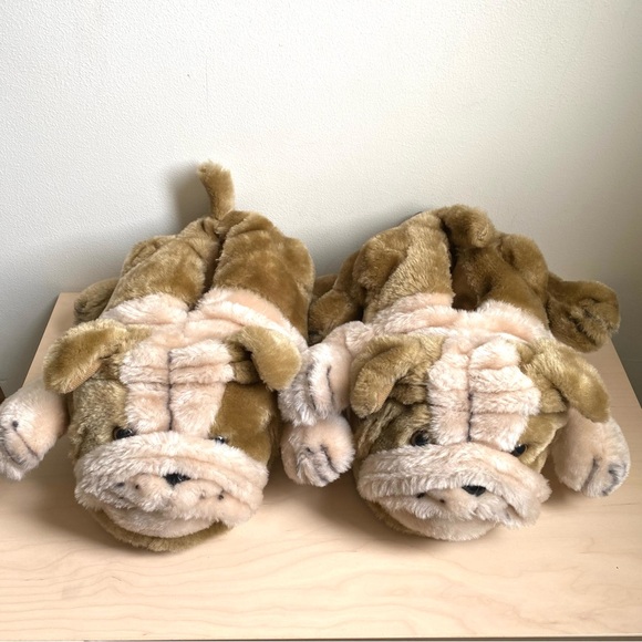 Plush Bulldog Slippers - Unisex, Pre-owned - Picture 3 of 13